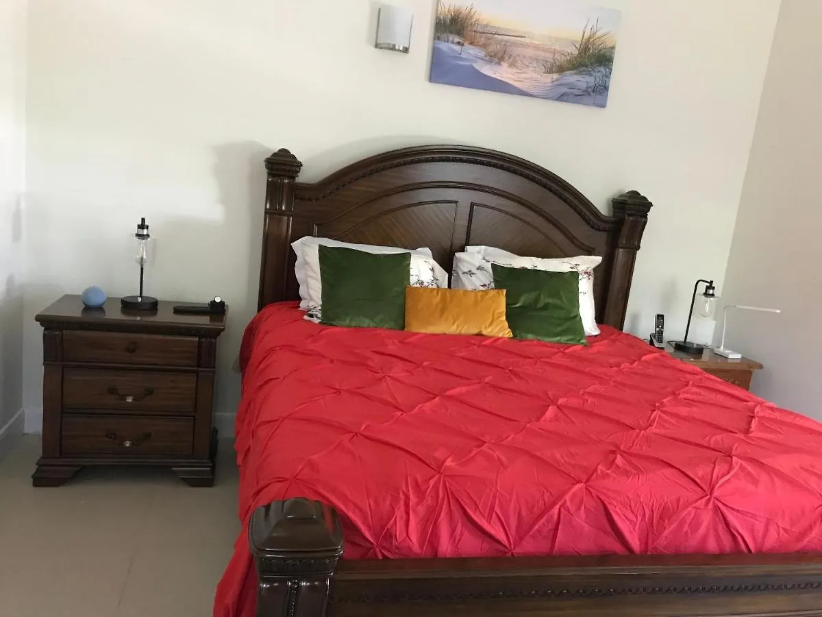 Villa Newly Built , Sweet Oasis à Mammee Bay
